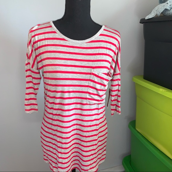 Arizona Jean Company Tops - NWT Arizona half sleeve striped pocket T-shirt L